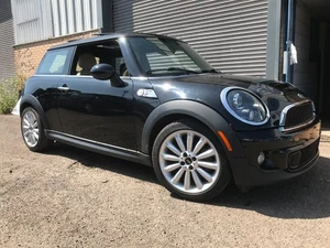 2013 Left Hand Drive MINI Cooper s Turbo 8,937 miles LHD lhd - Picture 1 of 19