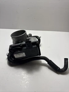 2003 - 2007 Mazda 6 2.3L Throttle Body Assembly  OEM 6M8G-9F991-A       *NOTES - Bild 1 von 11