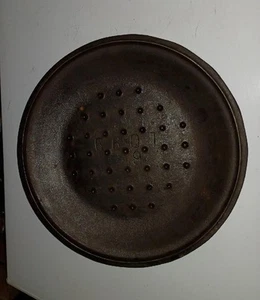 Tapa de hierro fundido vintage de 11 1/4" solo para sartén u horno holandés - autobastante - Imagen 1 de 5