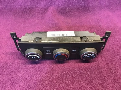 2007 - 2009 Chevrolet Silverado 1500 Ac Heater Climate Control 20787117 Panel - Image 1 of 4