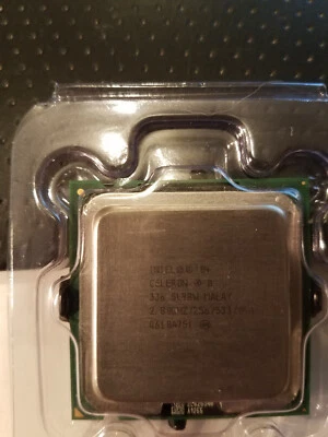 Intel Celeron D 336 256 KB L2 Cache FSB 533 MHz 2.8 GHz Socket 775 CPU  SL8H9 - Image 1 of 4