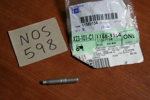 GM Exhaust Manifold Stud 11589154 94-09 3.4L 94-08 3.1L 97-09 3.5L 05-09 3.9L - Picture 1 of 2