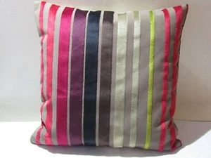 Designers Guild Moyka Scarlet Fabric Cushion Cover - Picture 1 of 10