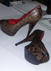 SCARPA DONNA CON TACCO Mis. 37 - Foto 1 di 1