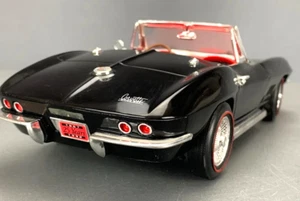 1967 Corvette Roadster L-71 Ertl American Muscle 1:18 Diecast - Picture 1 of 11
