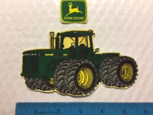 JOHN DEERE STOFF Bügelapplikationen 2 Stück Bauernhof Traktoren HANDARBEIT Bügelbild Land - Bild 1 von 1