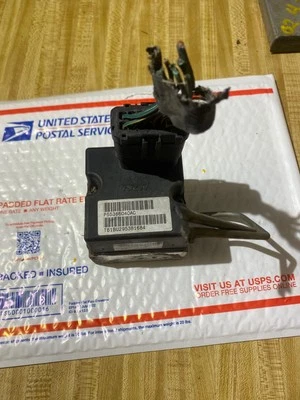 Dodge Ram 1500 2004-2005 bomba y módulo ABS P55366040AC OEM 55366040AC Foto 1 de 4
