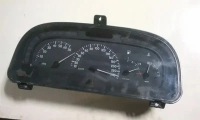 Cuadro de instrumentos velocímetro Renault Laguna I fase 2 1.9 (2) 7700416806 Foto 1 de 2