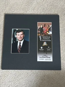 US VICE PRESIDENT DAN QUAYLE SIGNED HANDSIGNIERT PROGRAMM MATTIERT MIT FOTO - Bild 1 von 2