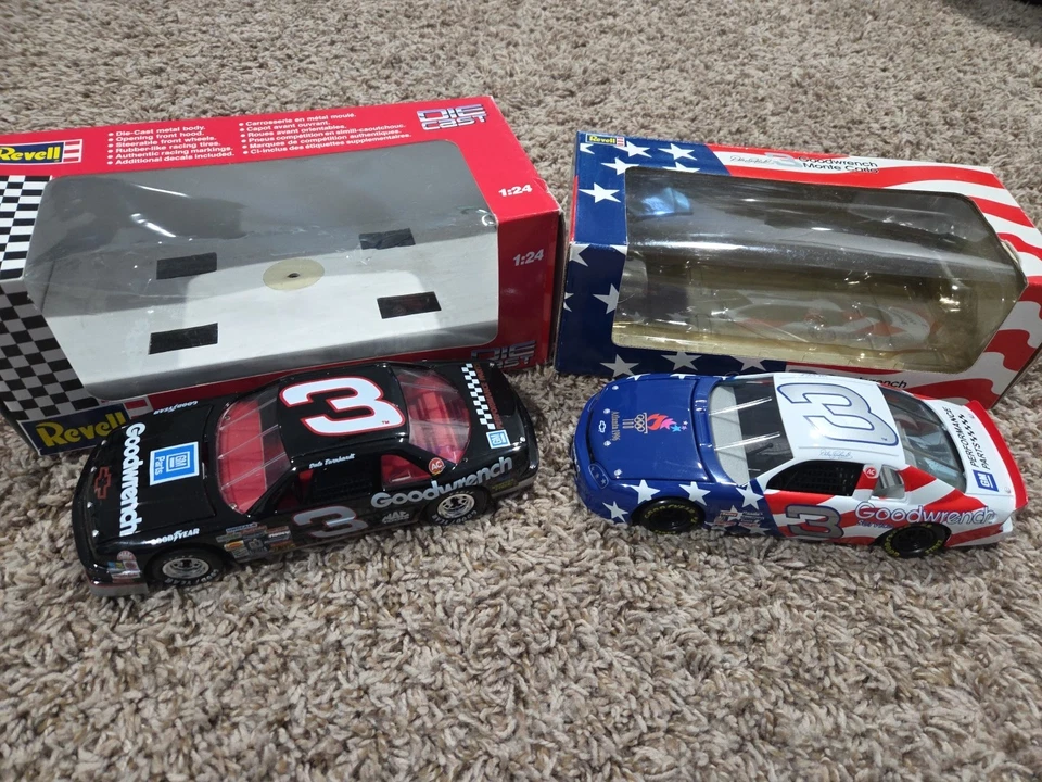 Combo de 2 coches 1:24 Dale Earnhardt Sr Foto 1 de 4