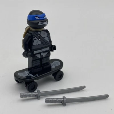 Custom TMNT Shadow Leonardo Skateboard Lego Minifigure Replica - Image 1 of 4