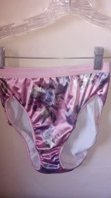 Vintage Bali Studio Panties Second Skin Satin Hi Cut Panty Size 6 Fabulous Rare  - Image 1 of 3