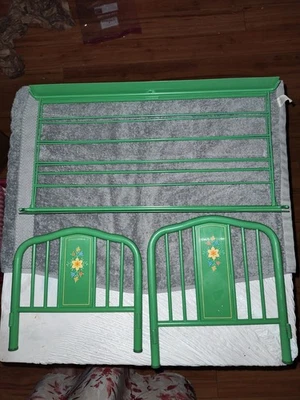 American Girl Doll Kit Kittredge Green Metal Trundle Bed Frame Flowers Vintage - Image 1 of 4