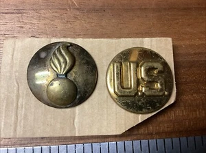 Original Late WW2 US Army Ordnance Slightly Domed & Stamped Brass Collar Disk - Picture 1 of 2