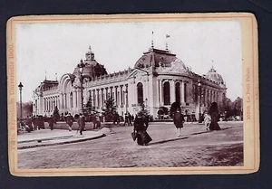 Foto de tarjeta de gabinete de exposición de París 1900, museo de arte - Imagen 1 de 2