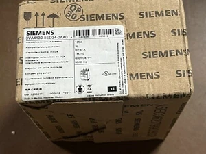 3VA4 Siemens 3VA4130-5ED34-0AA0 Disyuntor 3 Polos 30 Amp 35k NUEVO EN CAJA - Imagen 1 de 2