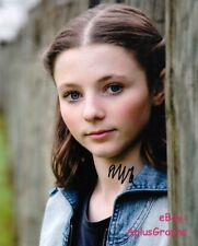 THOMASIN McKENZIE.. Leave No Trace Beauty - SIGNED