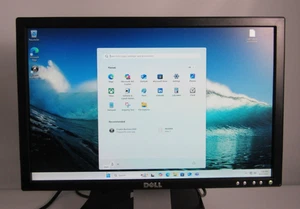 DELL E198WFP 19" inch Widescreen 1440 x 900 LCD Monitor +Power Cord +VGA Cable - Picture 1 of 19