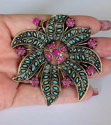 Broche grande de bisutería Foto 1 de 4