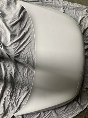 Kia Sportage 2015 capó Foto 1 de 3