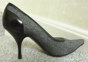 $895 DOLCE & GABBANA Shoes Black Leather Grey Wool Pumps EU39 US 9 Classic Heels - Picture 1 of 13