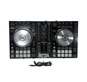 Pioneer DJ DDJ-SR - Compact Performance 2-Channel DJ Controller for Serato - Picture 1 of 22