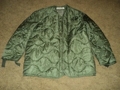 NEW AUTHENTIC US MILITARY ISSUE M-65 COLD WEATHER FIELD JACKET LINER SMALL - Image 1 of 4