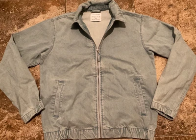 UO URBAN OUTFITTER HERRINGTON 夹克拉链牛仔夹克(男式 M)浅水洗 — 第 1/4 张图片