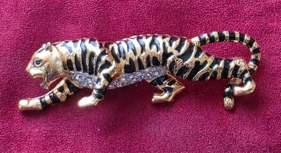 Broche de leopardo Butler & Wilson vintage grande de metal y cristales estampado en caja Foto 1 de 4
