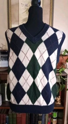 Saddlebred Multicolor Argyle Sleeveless Sweater Vest, Men's Medium  - Image 1 of 4