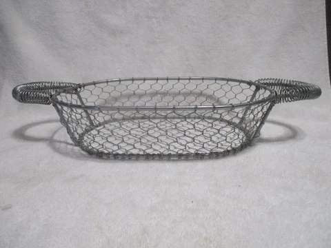 Polished Chrome Oval Chicken Wire Basket With Handles 20" Long x 9-1/2" Wide Cover