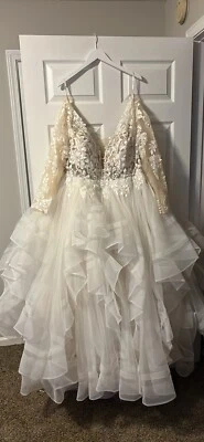 Vestido de noiva - Imagem 1 de 4