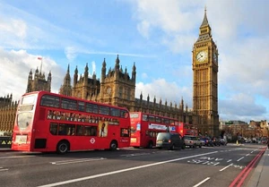 London Big Ben, Houses of Parliament Red Bus Poster Print Art A5 - A0 - Picture 1 of 3