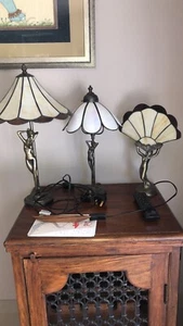tiffany lamp - Picture 1 of 1