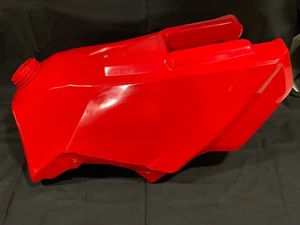 HONDA 2000 XR650R TANK RED 00 XR 650R GAS TANK RED PETROL TANK XR650 - Picture 1 of 2