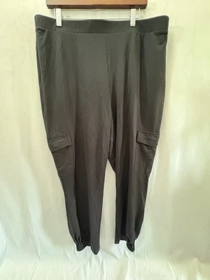 Calça jogger Marla Wynne cargo feminina tamanho 1X preta elástica 2 bolsos de carga chique - Imagem 1 de 4