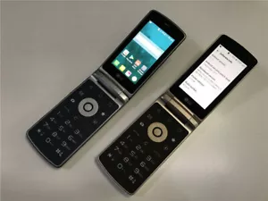 Smartphone LG Smart Folder (LGM-X100S) 16 GB ROM pulsante a scatto LTE sbloccato - Foto 1 di 24