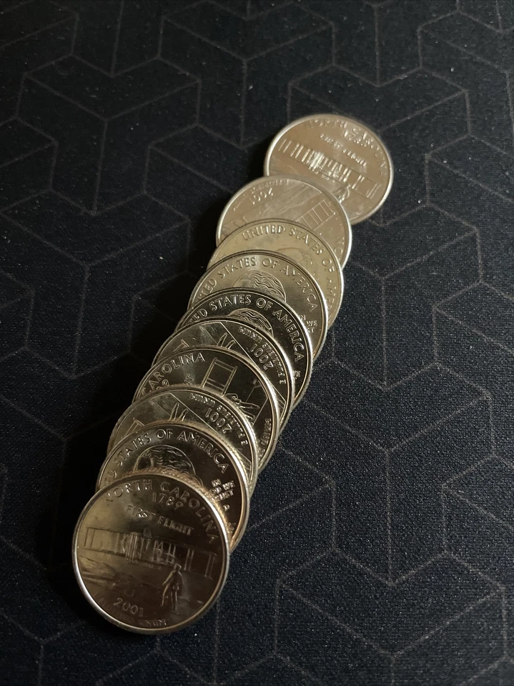 2001 P/D Mixed ￼ 1/4 Quarter Roll (10)  Coins North Carolina￼￼ - Image 1 of 2