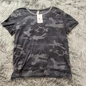NWT Free People We the Free T Shirt Army Combo Dark Grey Pearl Sky XS Camo - Picture 1 of 5