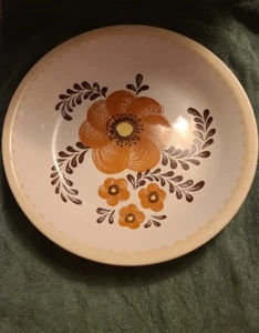 Vintage Royal China by Jeannette Serving Pasta Salad Bowl Orange Daisy Flower - Picture 1 of 3