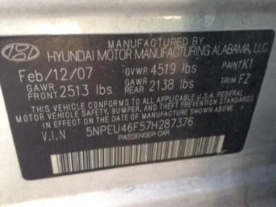 Vidrio de ventilación de puerta trasera izquierda usado se adapta a: Hyundai Sonata 2007 3,3 L 6 cilindros por lo que Foto 1 de 4