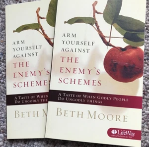 Lot of 2 Booklets Arm Yourself Against the Enemy’s Schemes paperback Beth Moore - Picture 1 of 2