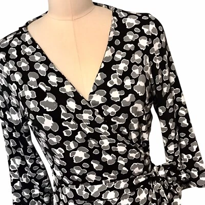 Camiseta Diane Von Furstenberg Nueva Jill Tejida Envolvente Top Estampado Animal Para Mujer Talla 8 Foto 1 de 4