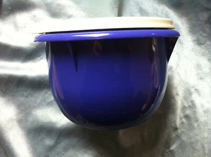 Tupperware kleine Peng Schüssel Backschüssel Rührschüssel 1,2 weiß candy lila - Bild 1 von 9