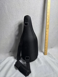 Caddy O Weinflaschentragetasche schwarz Schultergurt mit Weinöffner neu - Bild 1 von 8