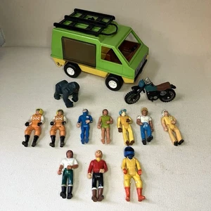 Vintage 1970’s Fisher Price Adventure People Figures & Vehicles Lot of 13 - Bild 1 von 16