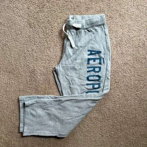 Aeropostale Jogginghose Damen Medium (34x31) Spellout Taschen gerades Bein grau - Bild 1 von 13