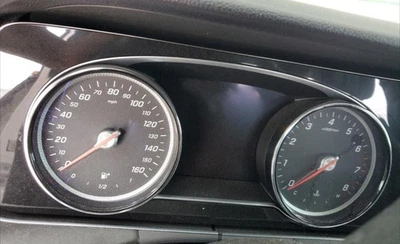 Clase E OE 2017 velocímetro calibre clúster 114 k millas Mercedes-Benz Foto 1 de 4