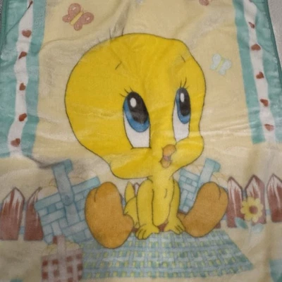 Tweety Bird Baby Looney Tunes Plush Crib Infant Blanket 30x41” Vintage Y2K EUC - Image 1 of 4