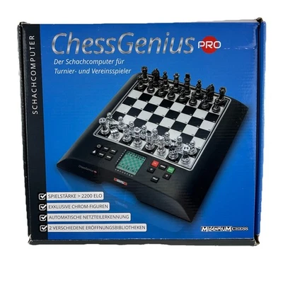 Millennium Chess Genius Pro elektronisches Schachbrettspiel Anfänger bis Meister 2200 - Bild 1 von 4